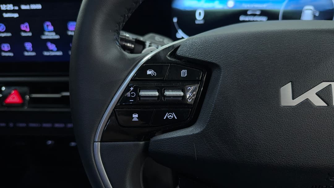 2023 Kia Niro Ev Gt-line Body C Pillar, Automatic, 24304 km, Cruise Control