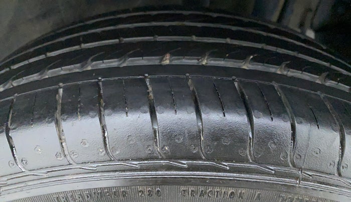 2020 Tata NEXON XE, Petrol, Manual, 18,280 km, Left Rear Tyre Tread
