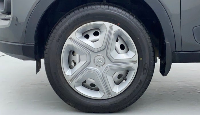 2020 Tata NEXON XE, Petrol, Manual, 18,280 km, Left Front Wheel