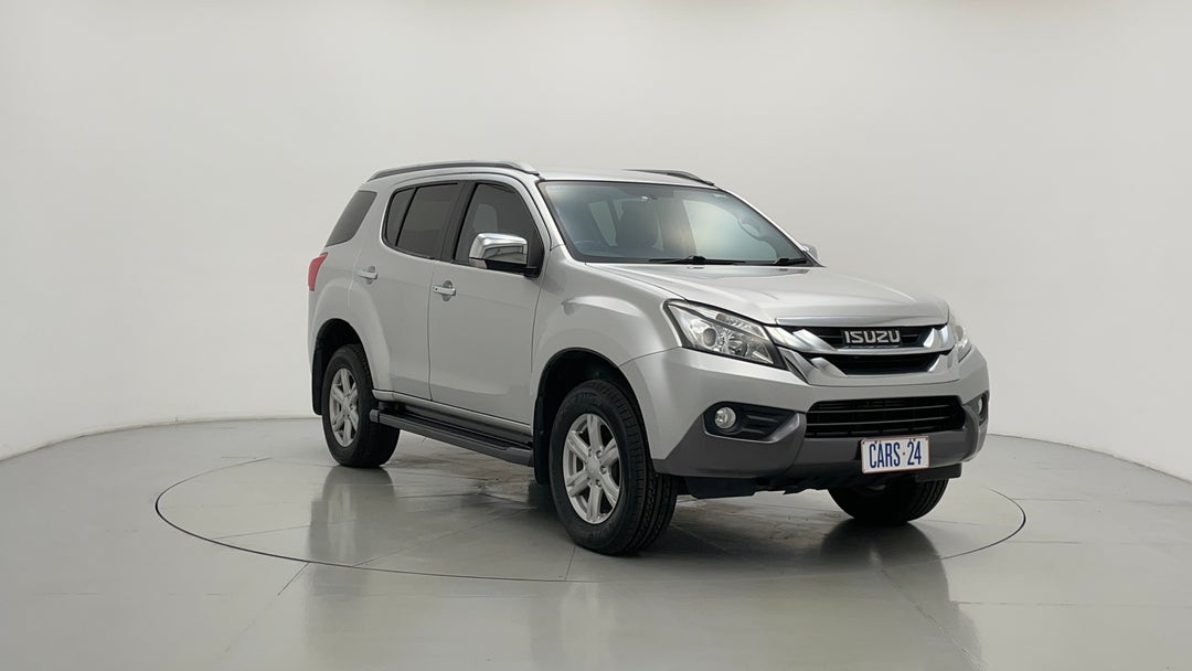 Right Front Diagonal (45- Degree) View