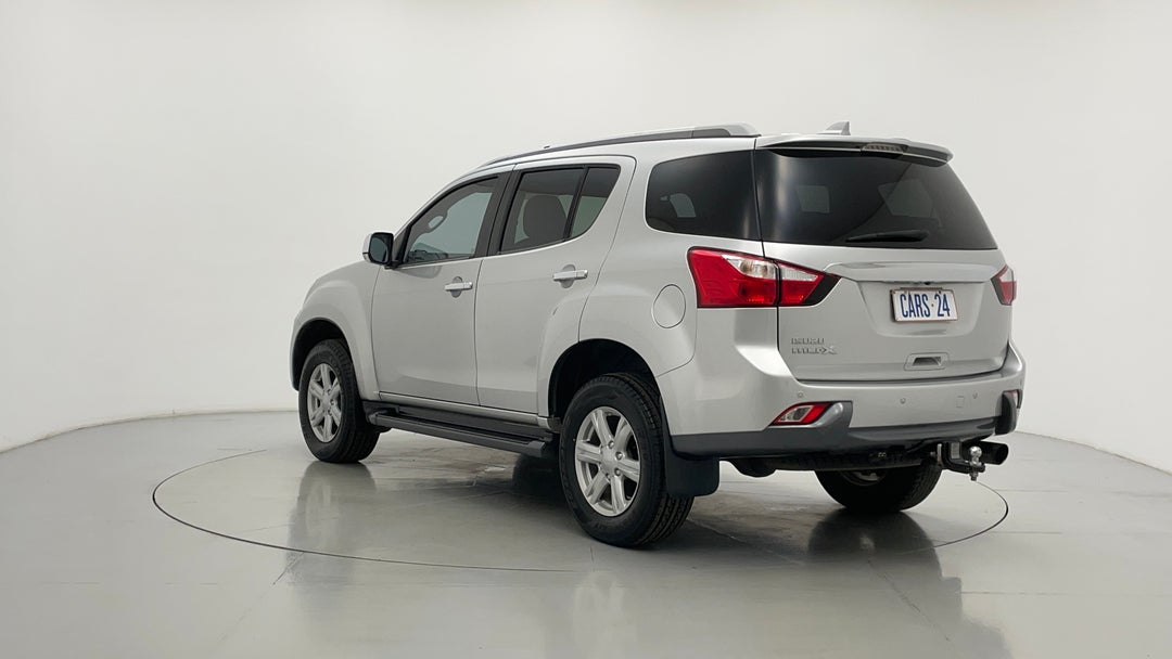 Left Back Diagonal (45- Degree) View