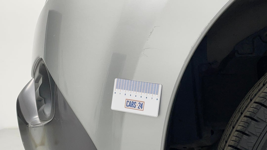 Bumper Front Scratch