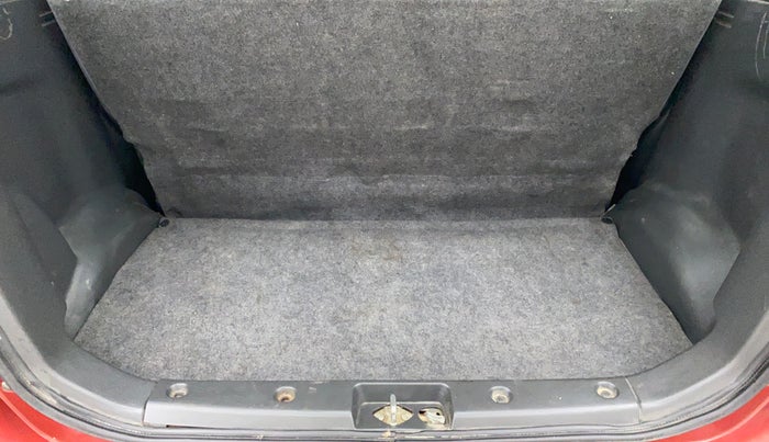 2010 Maruti Wagon R LXI MINOR, Petrol, Manual, 44,596 km, Boot Inside