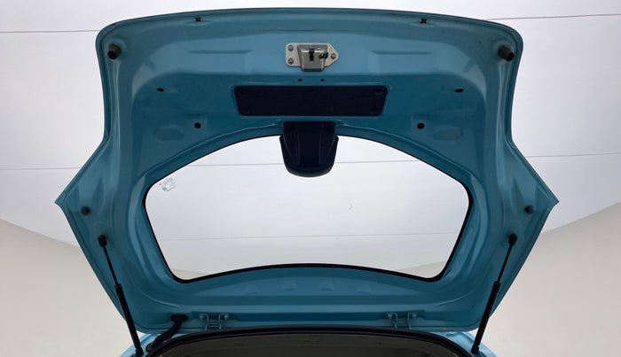 2014 Datsun Go T, Petrol, Manual, 18,316 km, Boot Door Open