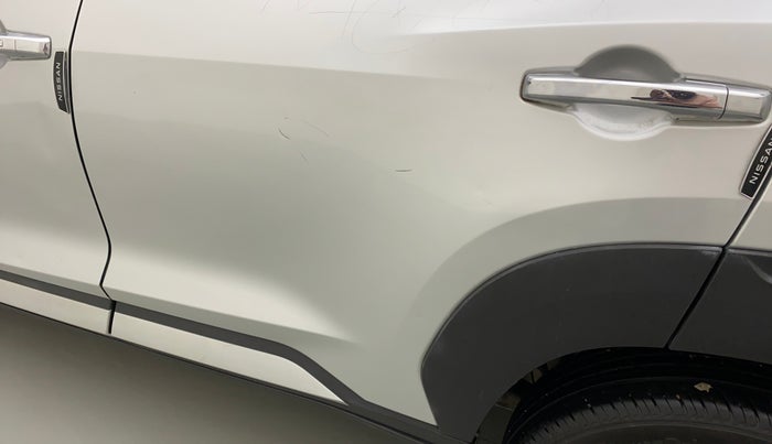 2022 Nissan MAGNITE XV TURBO CVT, Petrol, Automatic, 18,193 km, Rear left door - Minor scratches