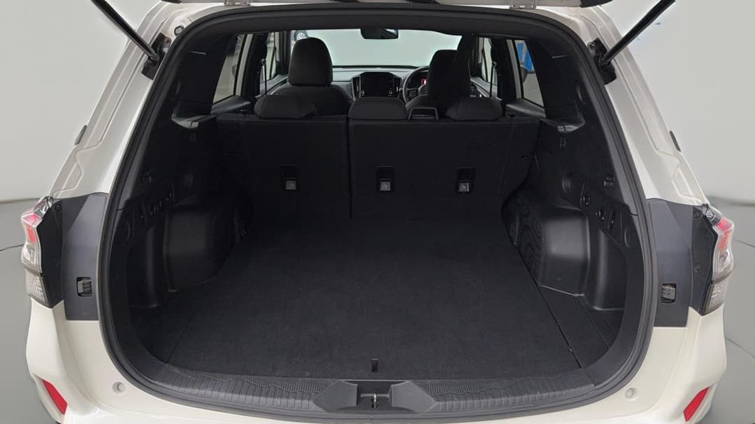 2025 Subaru Forester 2.5i (AWD), Automatic, 33387 km, Boot Inside View