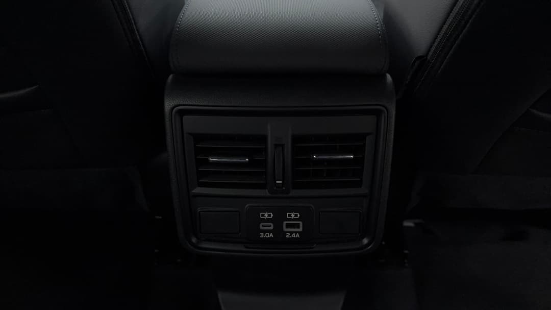 2025 Subaru Forester 2.5i (AWD), Automatic, 33387 km, Rear A/C Vent