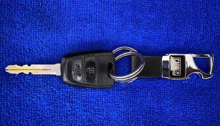2019 Hyundai NEW SANTRO 1.1 SPORTS AMT, Petrol, Automatic, 12,541 km, Key Close Up