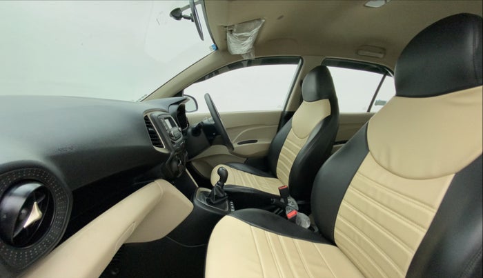 2022 Hyundai NEW SANTRO MAGNA, Petrol, Manual, 6,339 km, Right Side Front Door Cabin