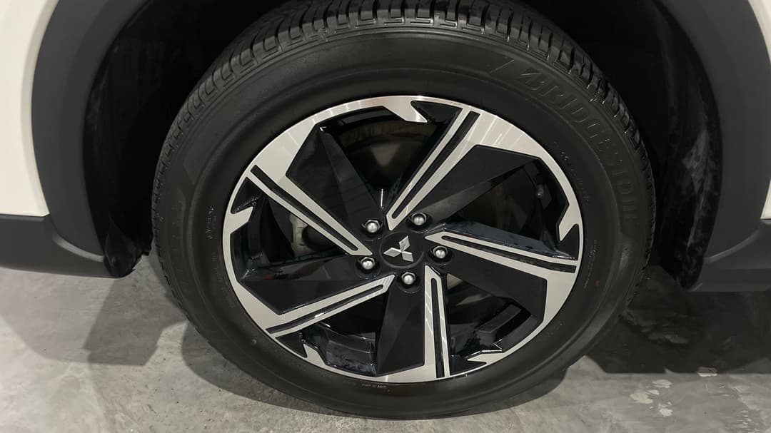 2024 Mitsubishi Eclipse Cross Es Phev (AWD), Automatic, 43267 km, Left Front Wheel