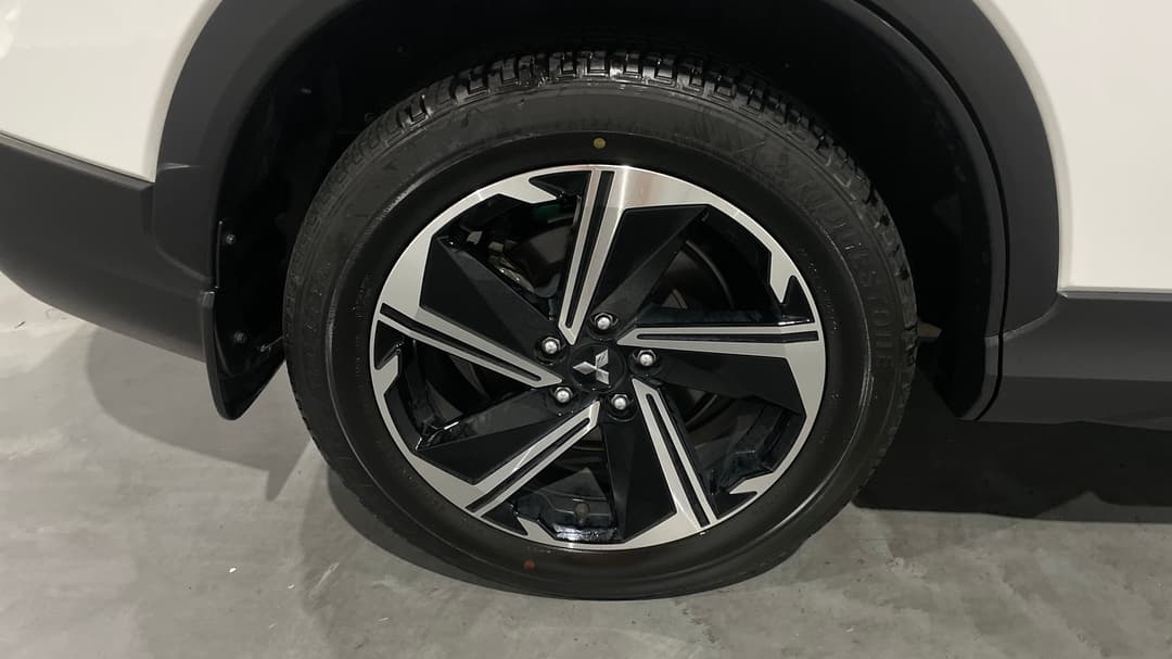 2024 Mitsubishi Eclipse Cross Es Phev (AWD), Automatic, 43267 km, Right Rear Wheel