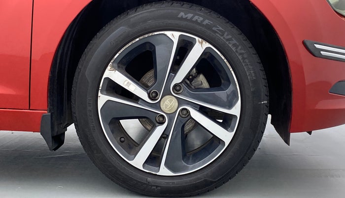 2020 Tata ALTROZ XZ 1.2, Petrol, Manual, 7,754 km, Right Front Wheel