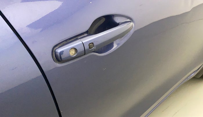 2018 Maruti Dzire ZDI PLUS AMT, Diesel, Automatic, 60,461 km, Driver-side door - Door handle sensor not working