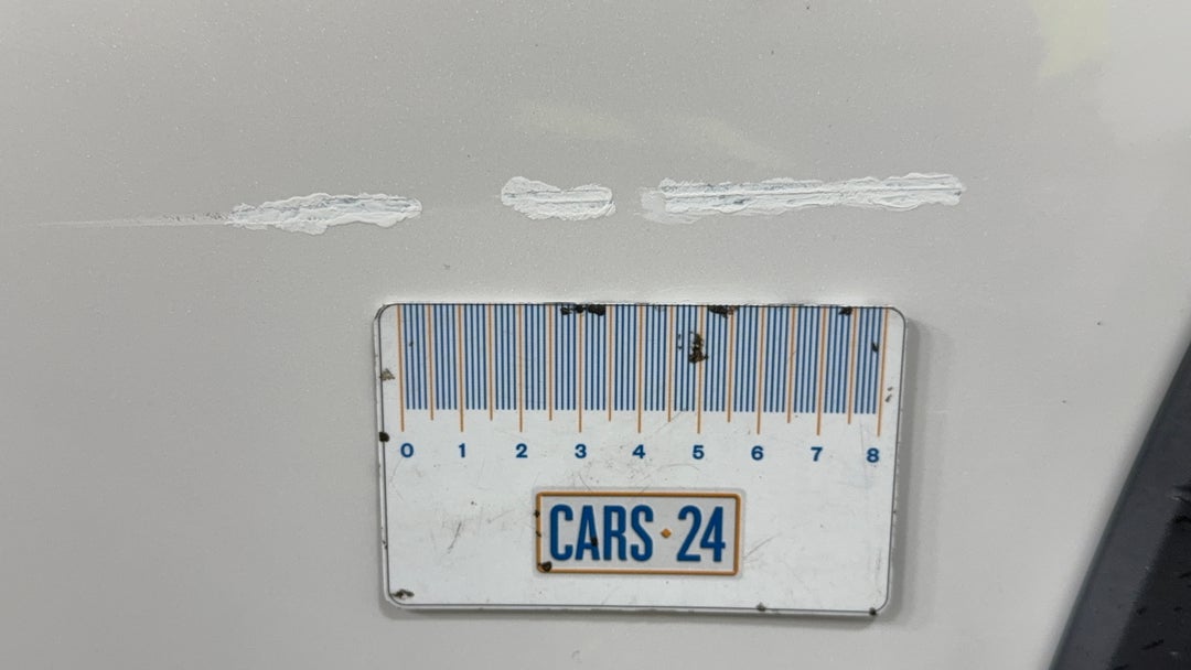 Doors Rear LHS Scratch