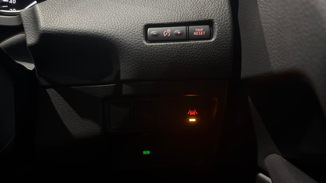 2020 Nissan Qashqai St-l, Automatic, 51274 km, Utility Switches/Buttons