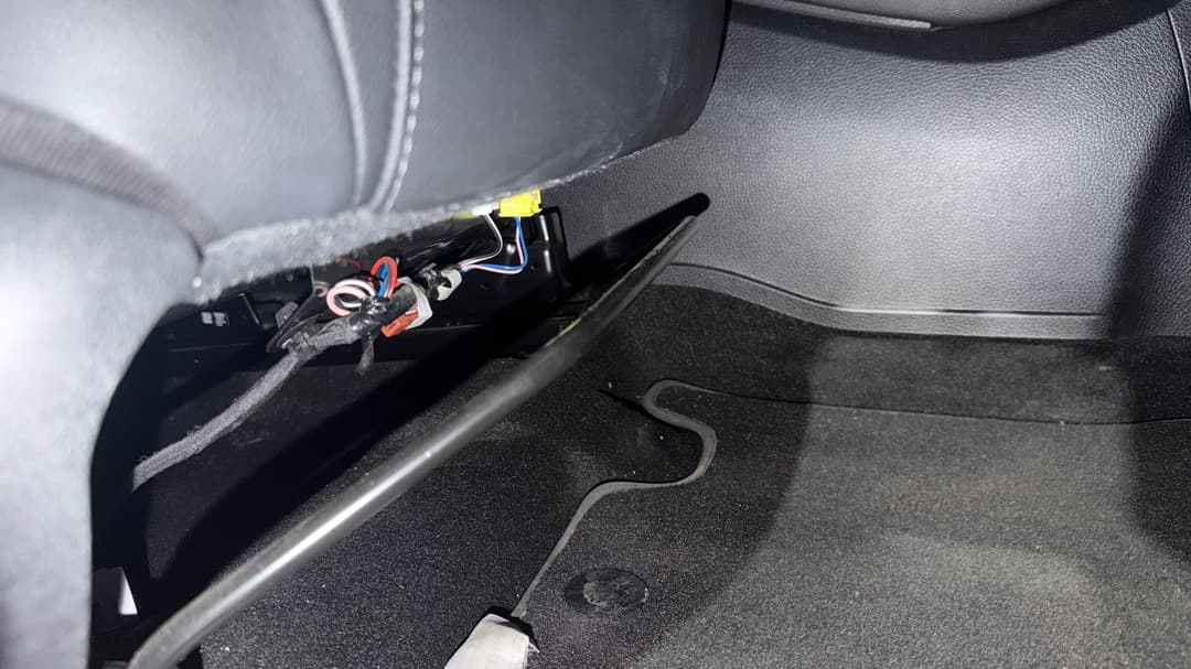 2020 Nissan Qashqai St-l, Automatic, 51274 km, Drivers Side Adjustment Panel