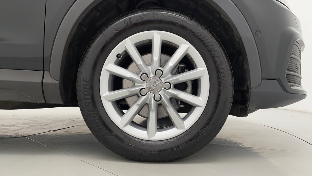 2018 Audi Q3 1.4 Tfsi (110kw), Automatic, 69916 km, Right Front Wheel