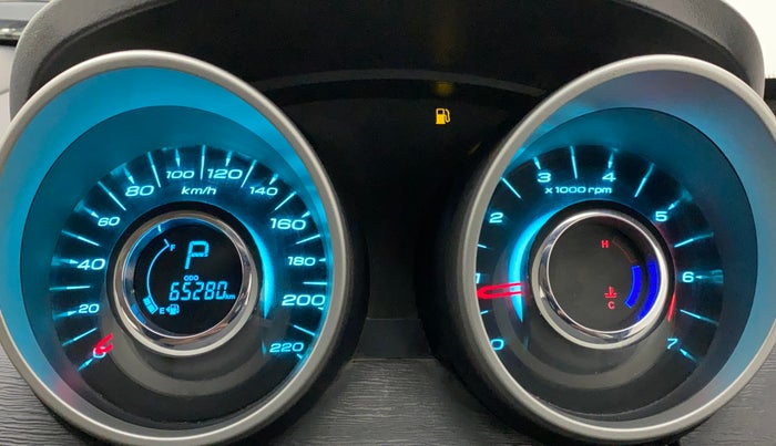 2016 Mahindra XUV500 W6 AT, Diesel, Automatic, 65,314 km, Odometer Image