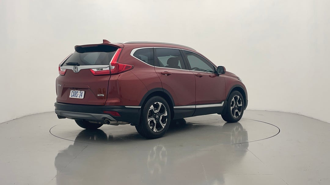 Right Back Diagonal (45- Degree) View