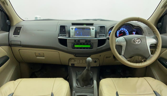 2013 Toyota Fortuner 3.0 MT 4X2, Diesel, Manual, 1,00,509 km, Dashboard