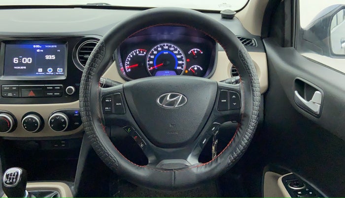 2017 Hyundai Grand i10 SPORTZ O 1.2, Petrol, Manual, 44,688 km, Steering Wheel Close Up