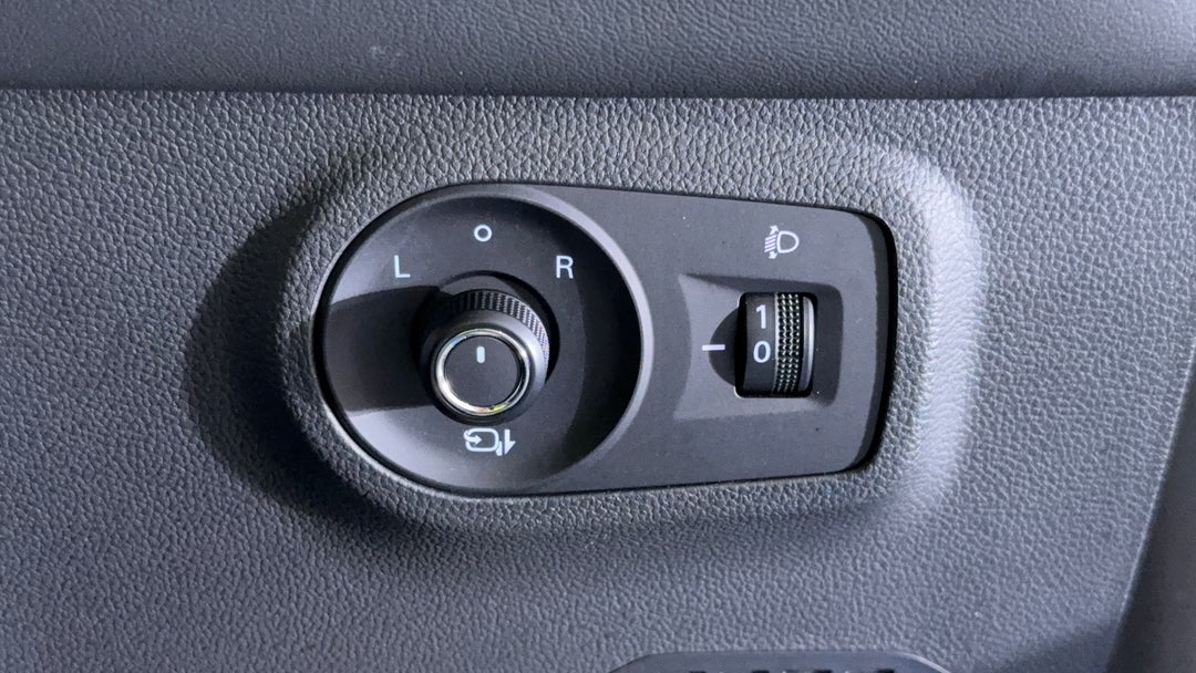 Utility Switches/Buttons