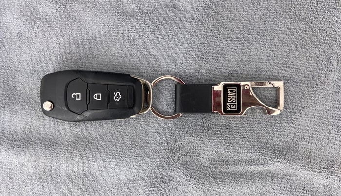 2018 Ford Figo Aspire 1.2 TITANIUM PETROL, Petrol, Manual, 14,692 km, Key Close Up