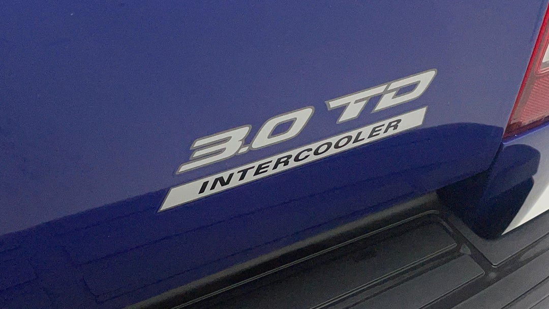 Badge (Boot Right Side)