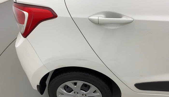 2016 Hyundai Grand i10 SPORTZ 1.2 KAPPA VTVT, Petrol, Manual, 62,168 km, Right quarter panel - Slightly dented