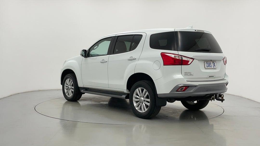 Left Back Diagonal (45- Degree) View