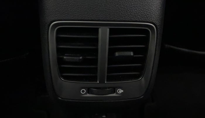 2018 Hyundai Verna 1.6 CRDI SX + AT, Diesel, Automatic, 91,401 km, Rear AC Vents