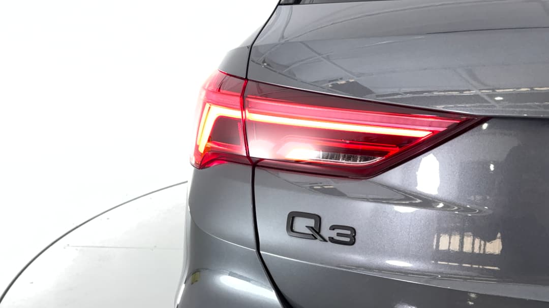 2022 Audi Q3 40 Tfsi Quattro S Line, Automatic, 33348 km, Badge (Boot Left Side)