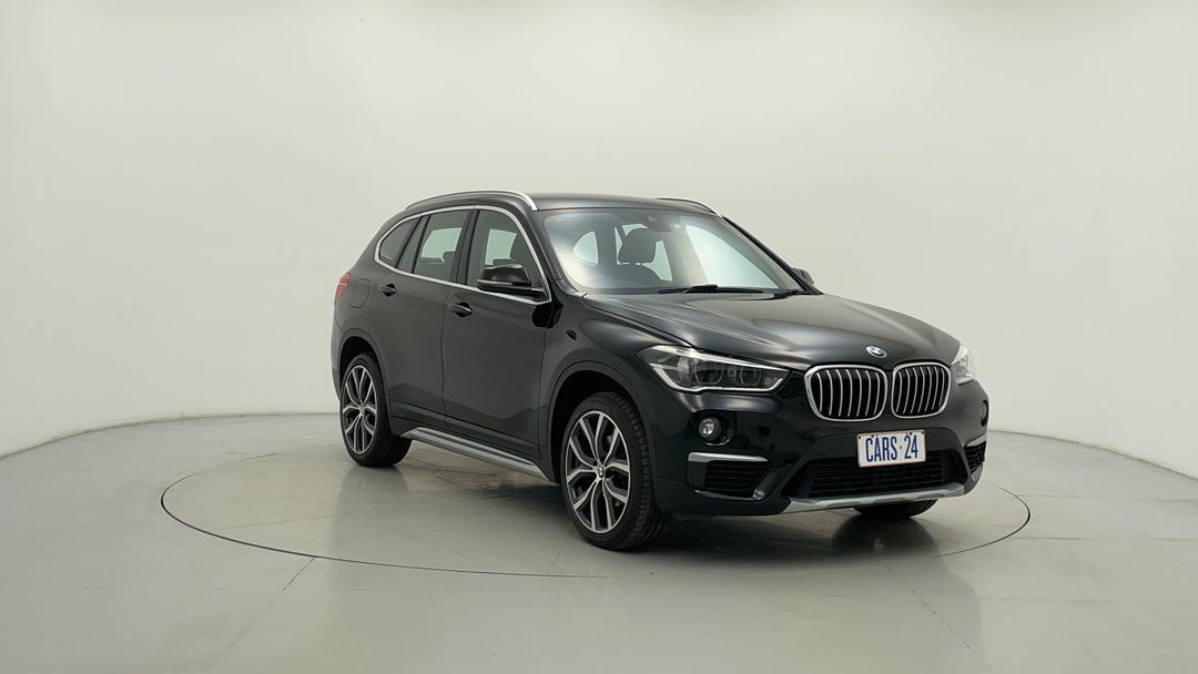 2019 BMW X1 Sdrive 18d, Automatic, 95283 km, Right Front Diagonal (45- Degree) View