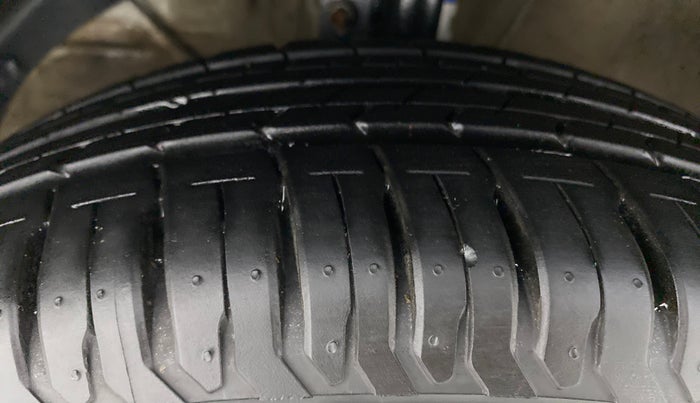 2019 Maruti Dzire ZXI Plus, Petrol, Manual, 26,450 km, Left Front Tyre Tread