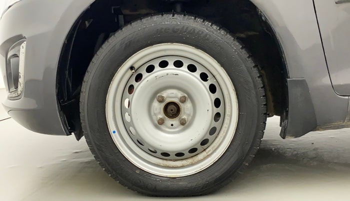 2015 Maruti Swift VDI ABS, Diesel, Manual, 1,16,760 km, Left Front Wheel