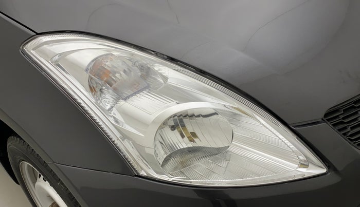 2015 Maruti Swift VDI ABS, Diesel, Manual, 1,16,760 km, Right headlight - Minor scratches