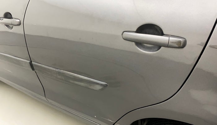 2015 Maruti Swift VDI ABS, Diesel, Manual, 1,16,760 km, Rear left door - Paint has faded