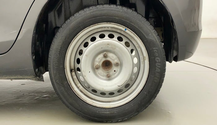 2015 Maruti Swift VDI ABS, Diesel, Manual, 1,16,760 km, Left Rear Wheel