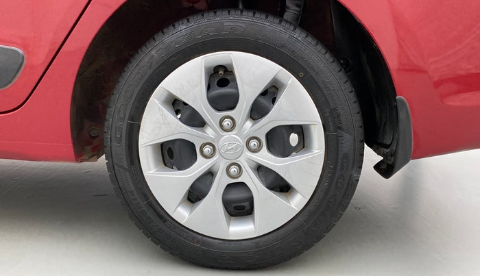 2014 Hyundai Xcent S 1.2, Petrol, Manual, 14,064 km, Left Rear Wheel