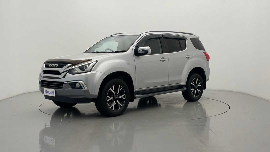 2021 Isuzu MU-X Ls-t (4x2), Automatic, 45059 km, Left Front Diagonal (45- Degree) View