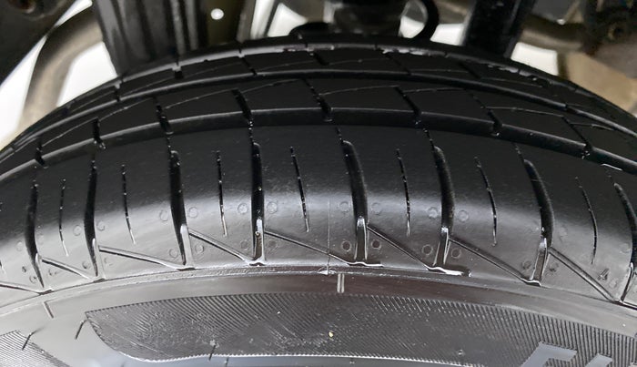 2019 Maruti Alto LXI, Petrol, Manual, 3,978 km, Right Rear Tyre Tread