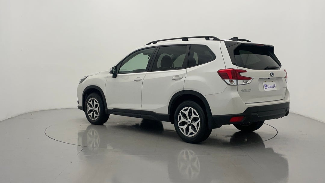 Left Back Diagonal (45- Degree) View