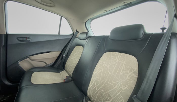 2014 Hyundai Grand i10 MAGNA 1.2 VTVT, Petrol, Manual, 48,006 km, Right Side Rear Door Cabin