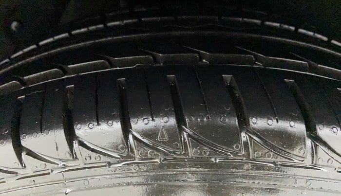 2016 Hyundai Creta 1.6 SX PLUS DIESEL, Diesel, Manual, 78,878 km, Right Rear Tyre Tread