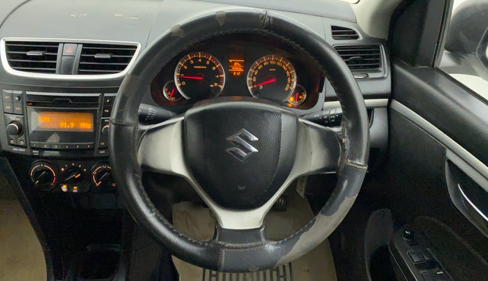 2015 Maruti Swift VXI, Petrol, Manual, 43,563 km, Steering Wheel Close Up
