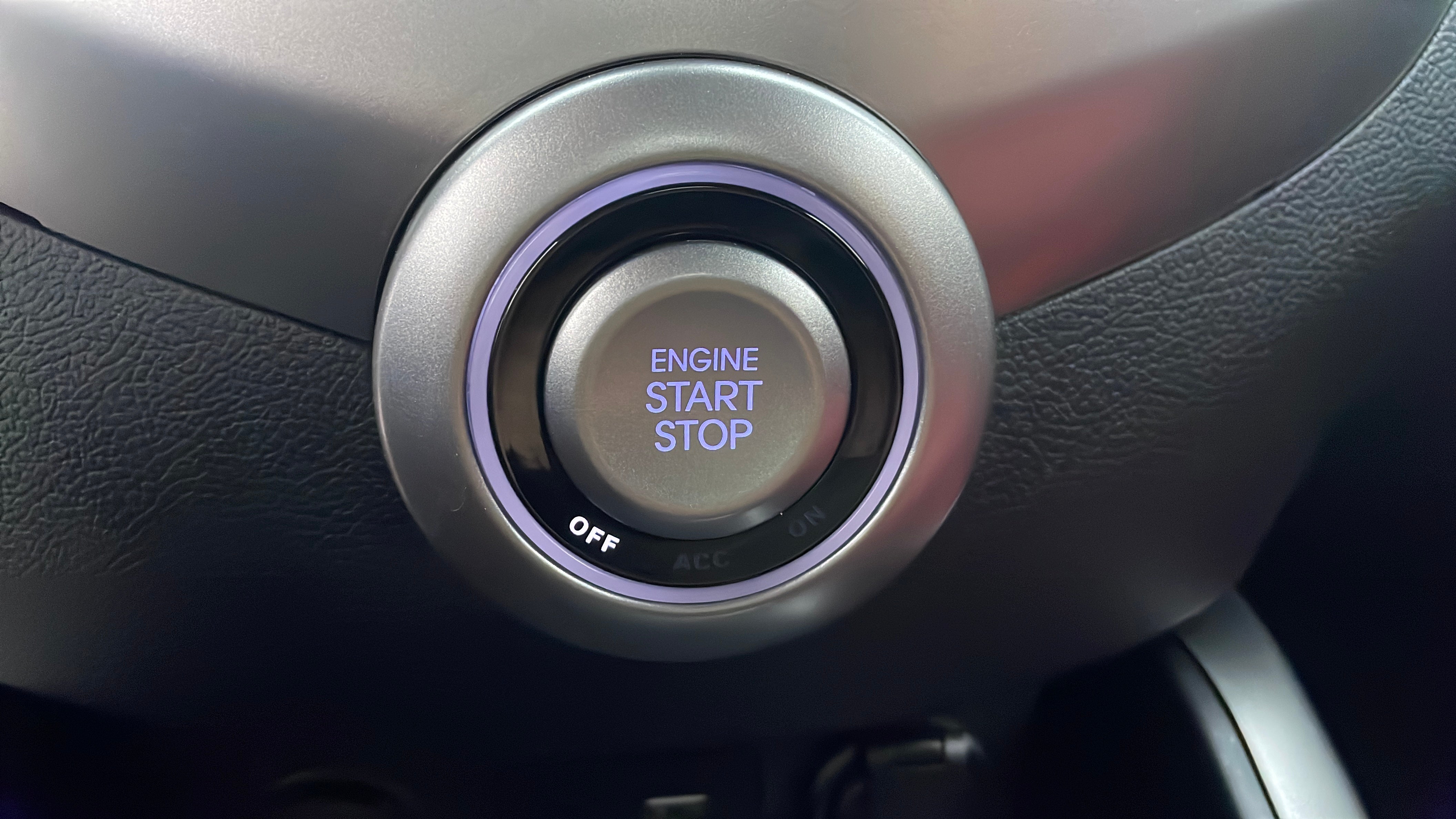 Hyundai Veloster-Key-less Button Start
