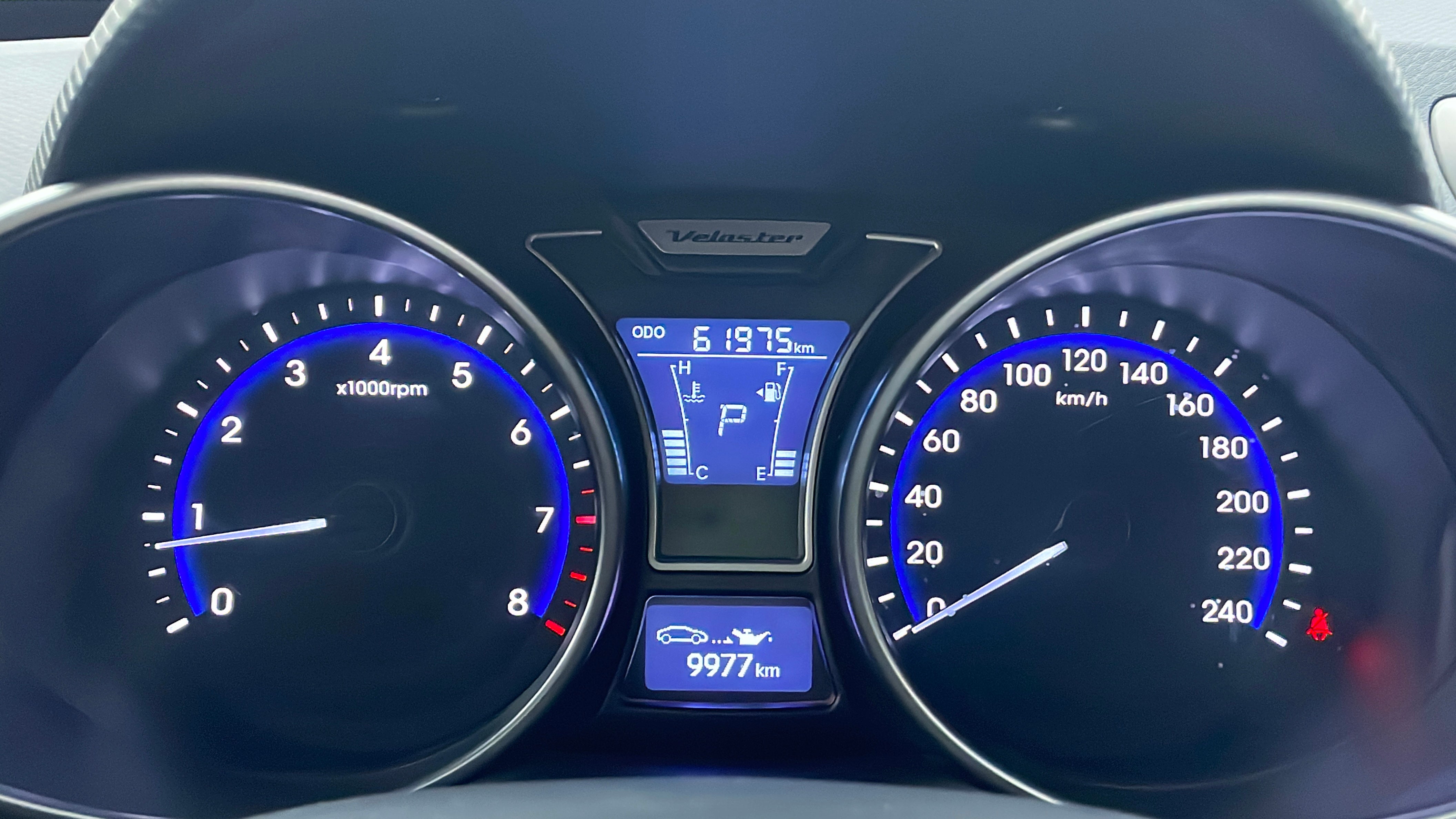 Hyundai Veloster-Odometer View