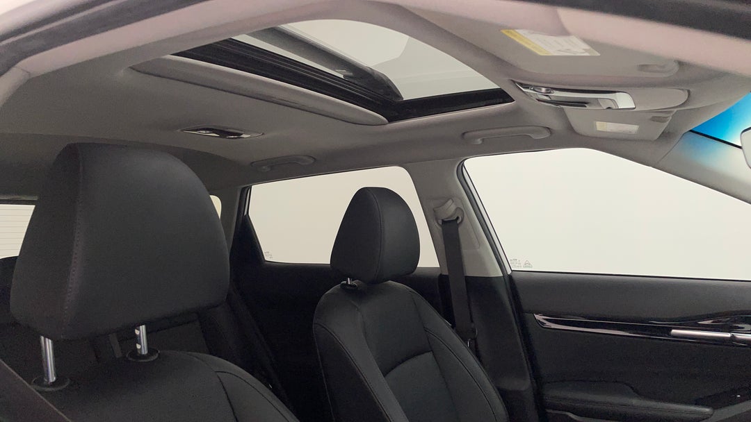 Interior Sunroof/Moonroof