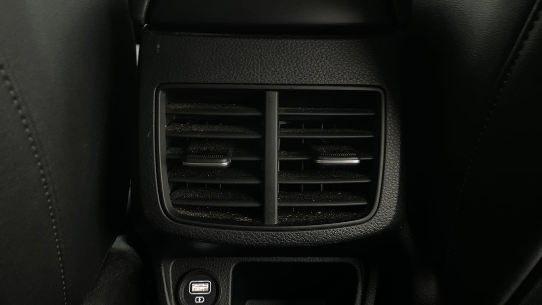 Rear A/C Vent