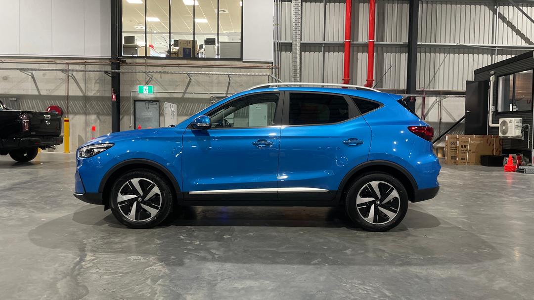 2023 MG ZS EV Long Range, Automatic, 37017 km, Left Side View